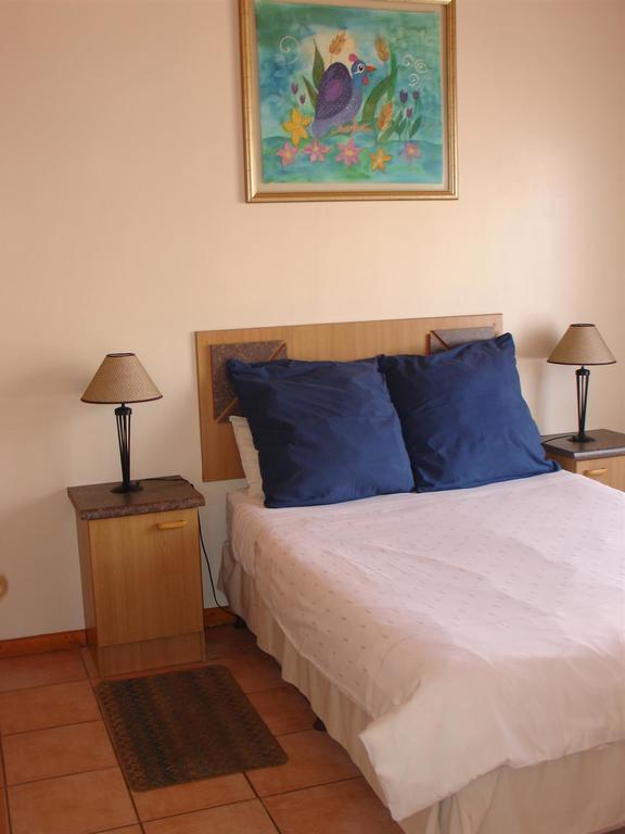 On The Bay Guesthouse Kruisfontein Phòng bức ảnh