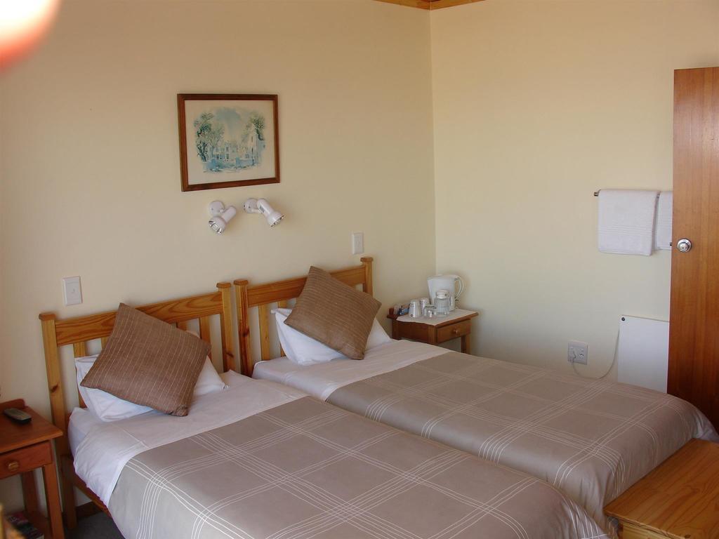 On The Bay Guesthouse Kruisfontein Phòng bức ảnh